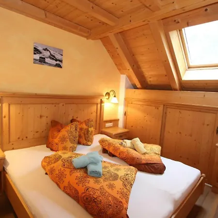 Spacious In L Ngenfeld With Sauna Semesterbostad Huben (Imst)