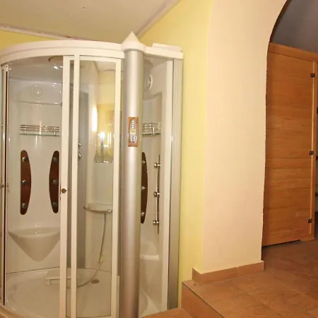 Casa vacanze Spacious In L Ngenfeld With Sauna *