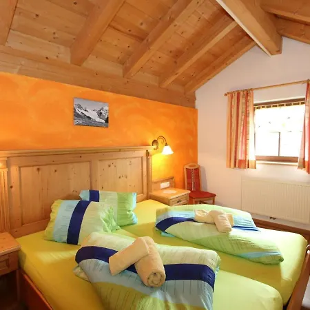 Spacious In L Ngenfeld With Sauna بيت للعطل هوبين